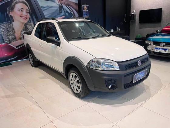 FIAT STRADA 1.4 MPI HARD WORKING CD 8V FLEX 3P MANUAL FIAT STRADA 1.4 MPI HARD WORKING CD 8V FLEX 3P MANUAL